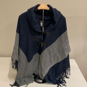 NWT: Nieman Marcus Blue-gray acrylic poncho/shawl